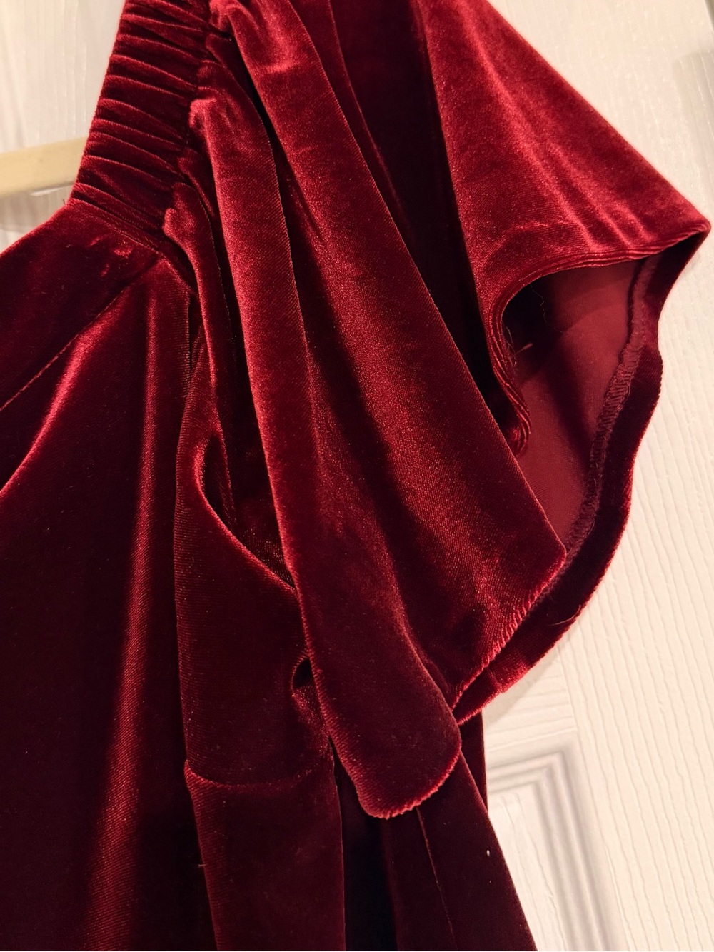 White House Black Market Velvet Off-Shoulder Blouse in Burgundy NWT - Picture 8 of 10